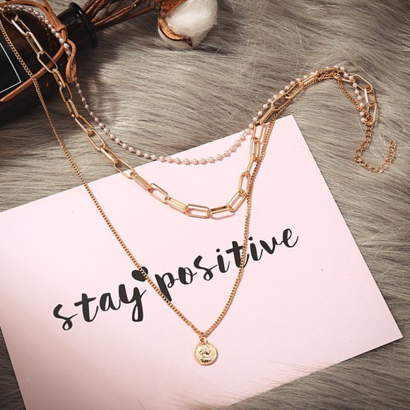 🔥Gold Vintage Coin Pearl Multiple  Layer Necklace - Picture 5 of 5